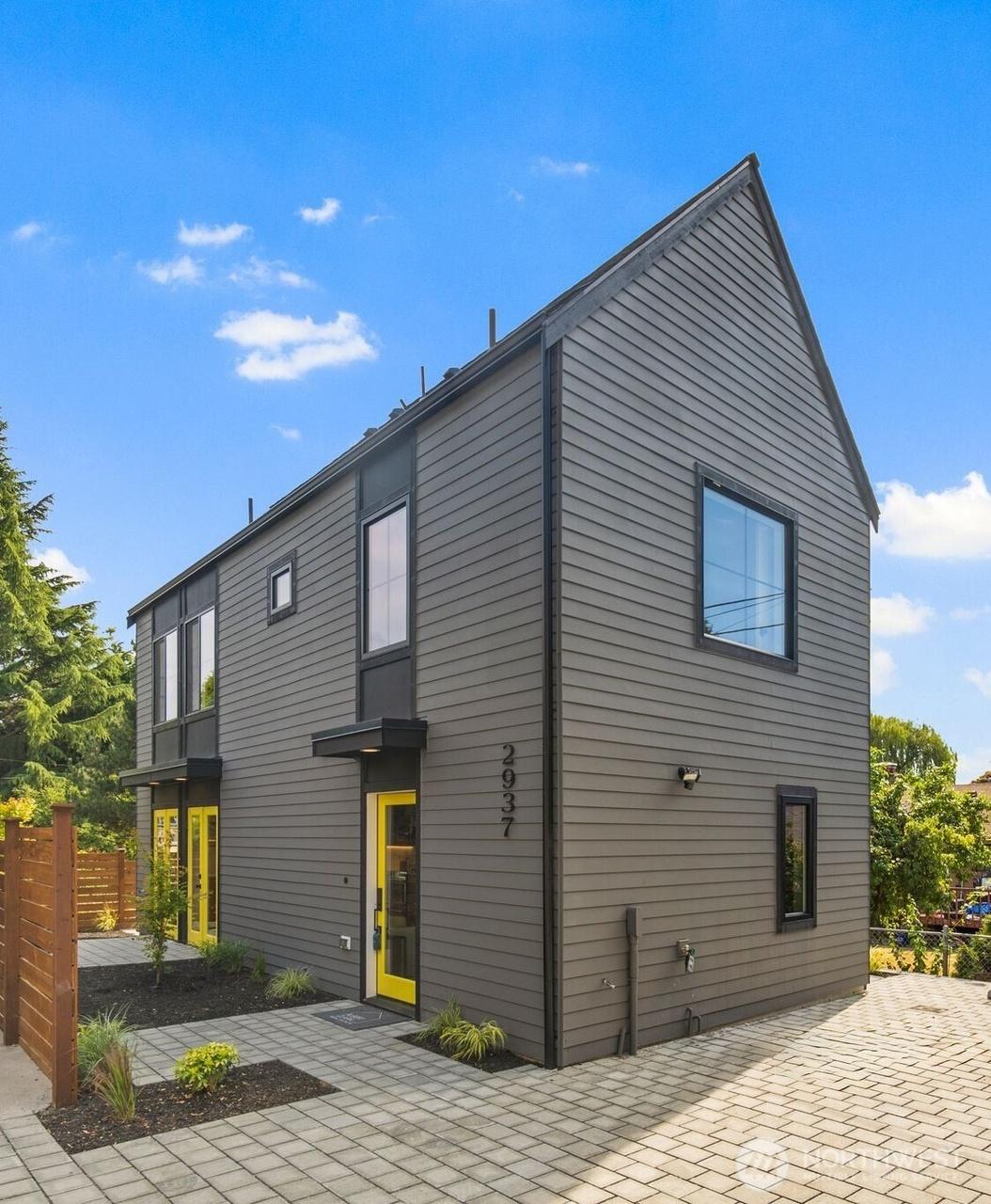 2937 36th Ave S, Seattle, WA